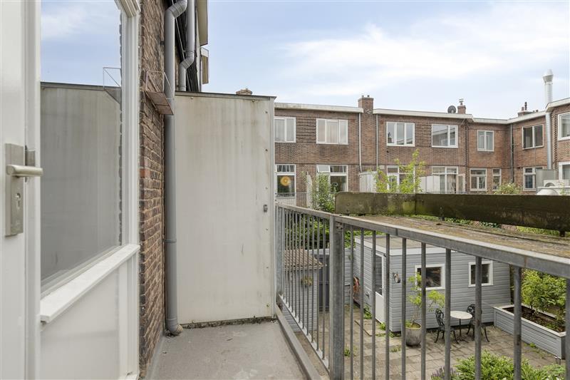 Appartement te koop: Gentiaanplein 11, Amsterdam