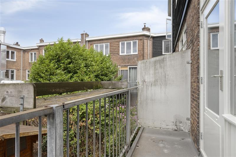 Appartement te koop: Gentiaanplein 11, Amsterdam
