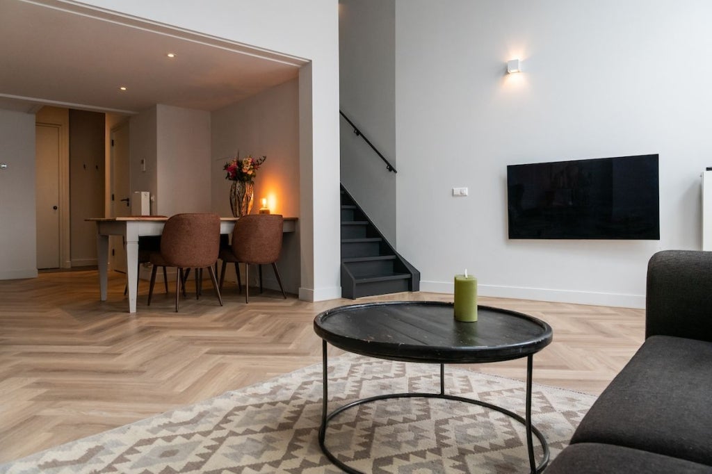 Woning te huur: Landstraat, Bussum