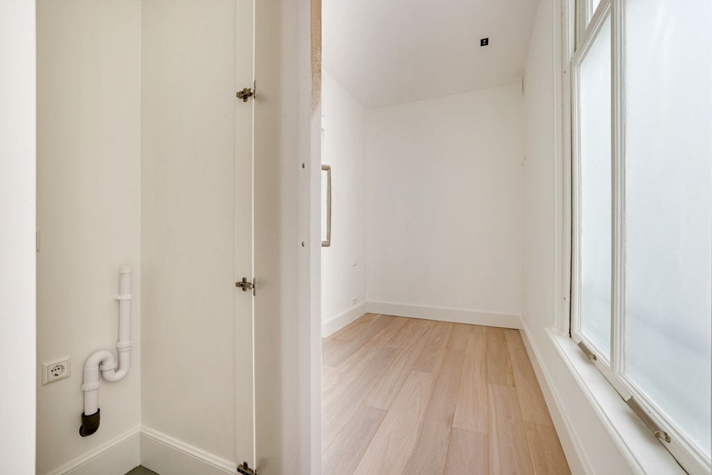Te huur Appartement Oudezijds Achterburgwal in Amsterdam