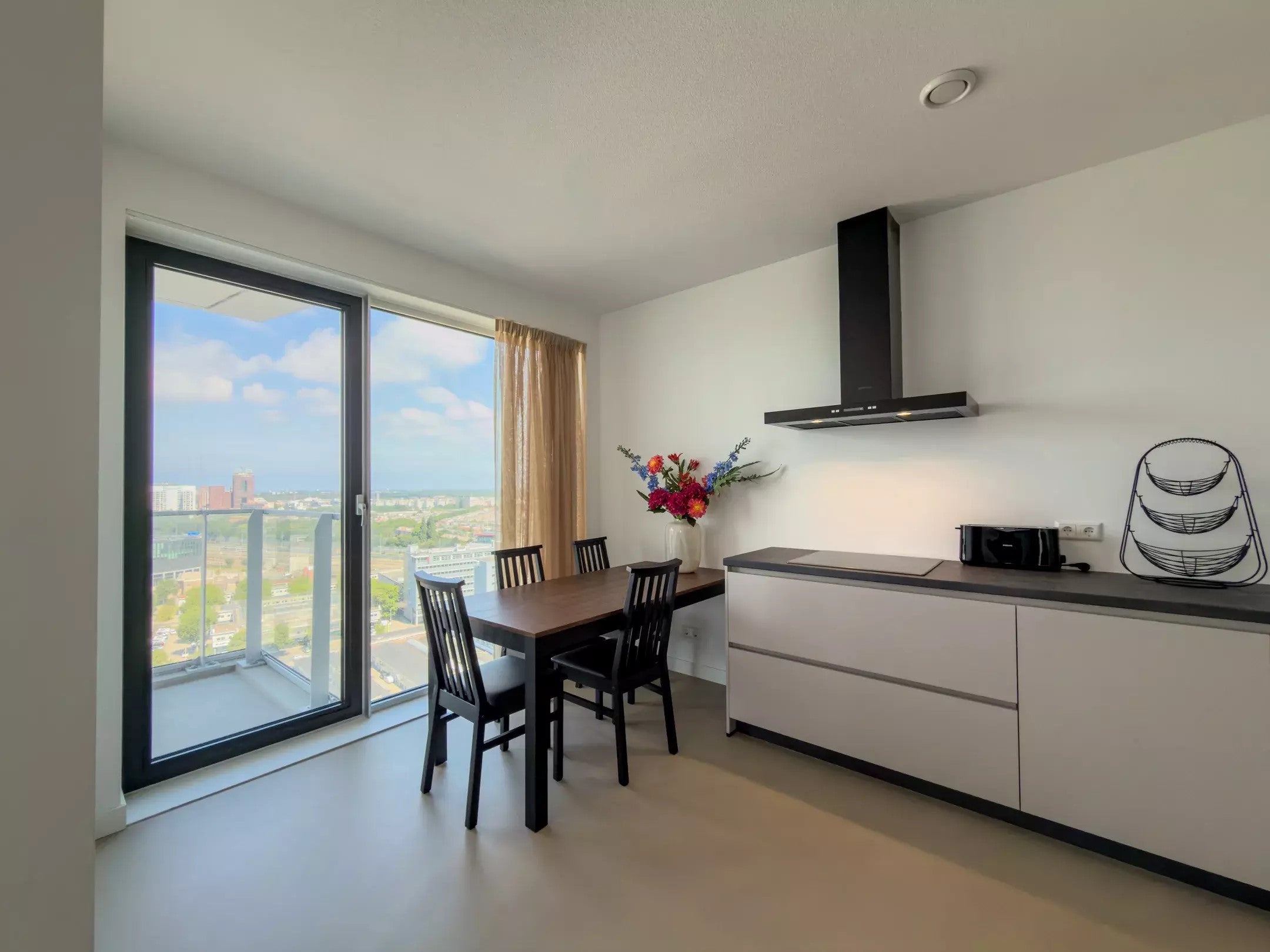 Appartement te huur: Saturnusstraat 18-2003, 'S-Gravenhage