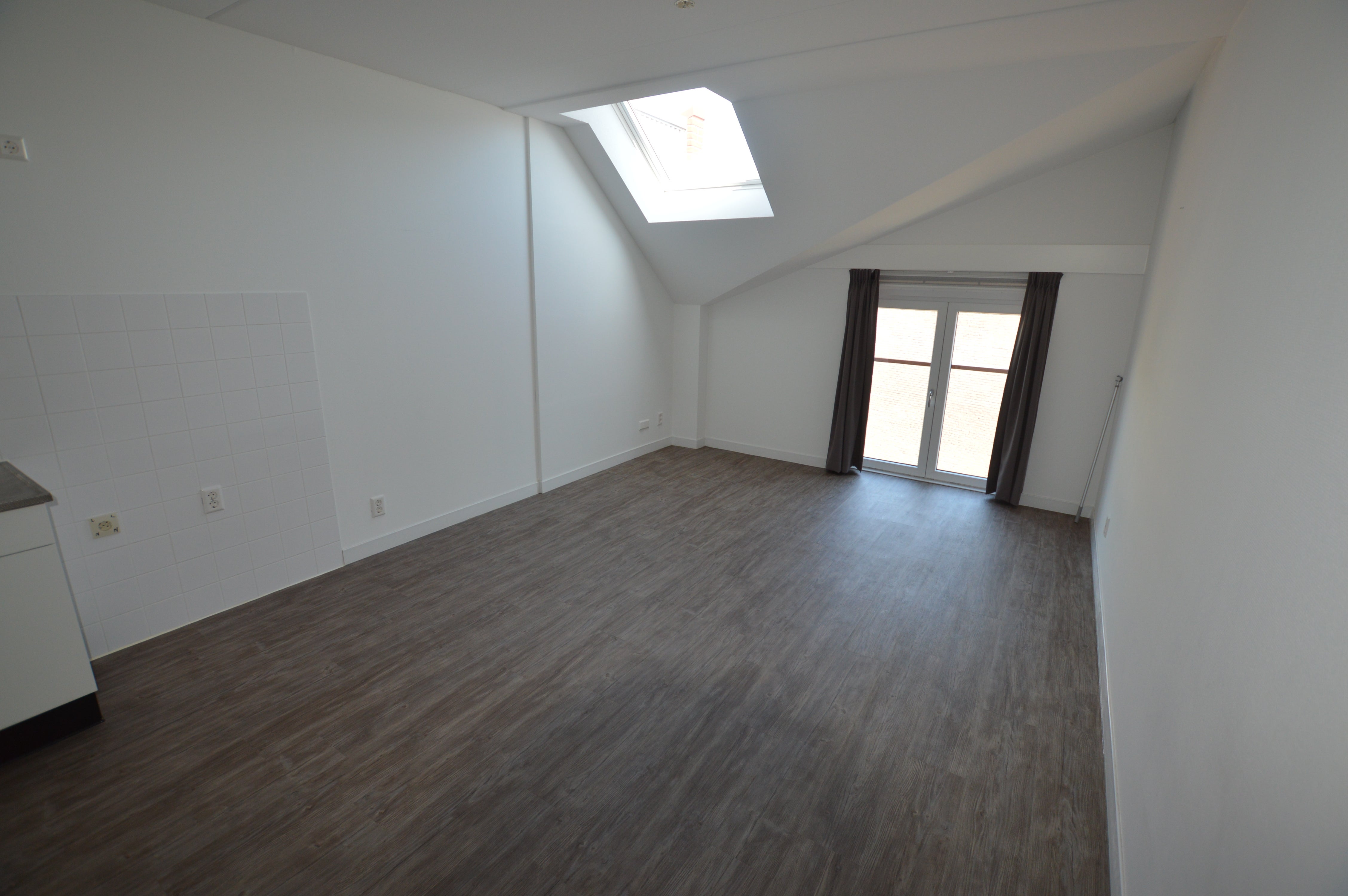 Studio te huur: Hoogstraat 122E, Zwolle
