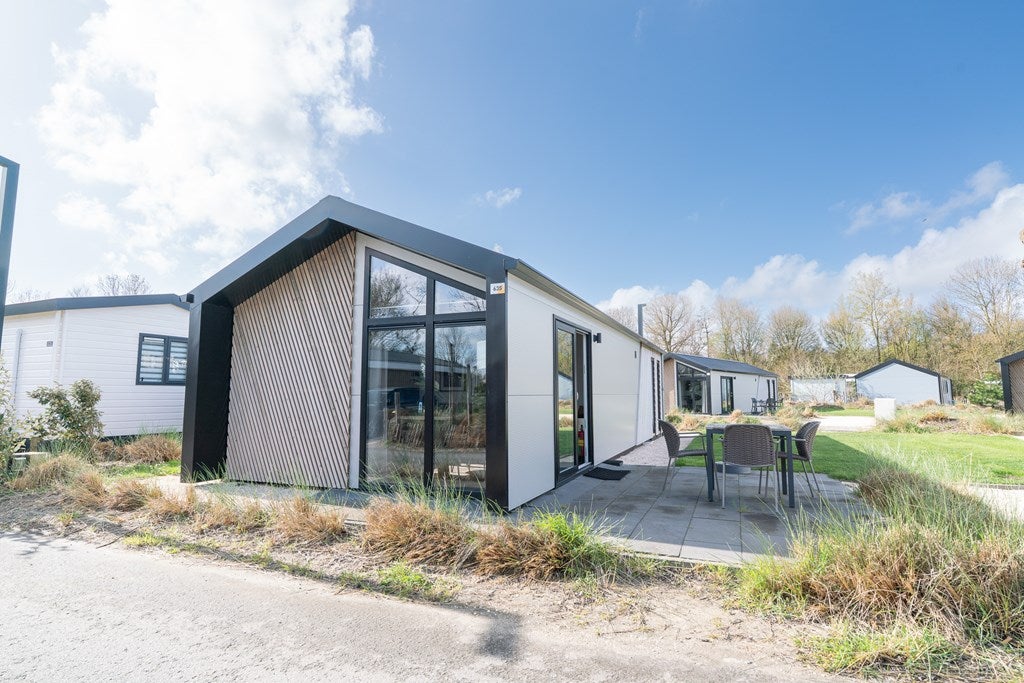 Huis Parkweg 2 635 in Hellevoetsluis