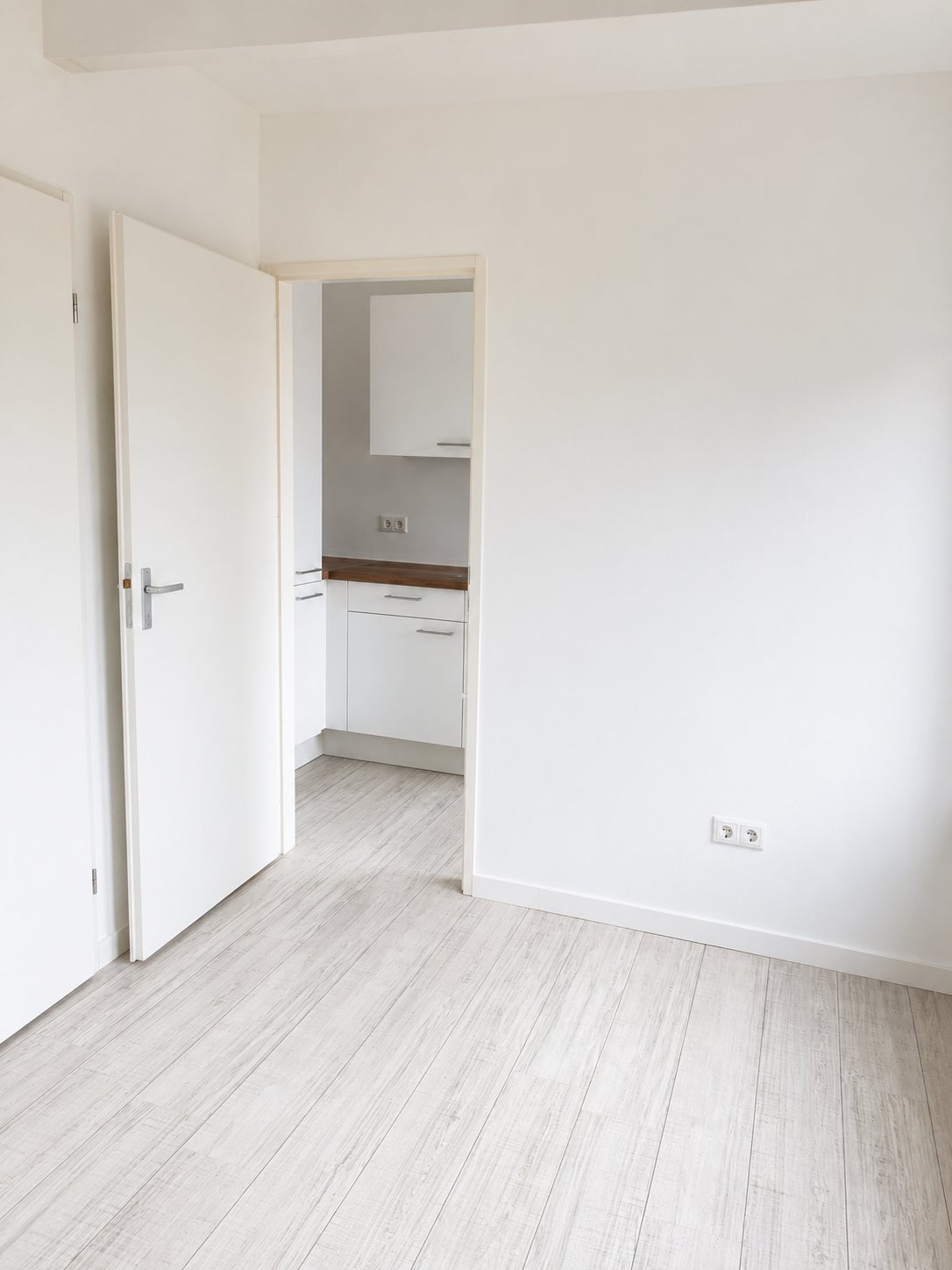 Studio te huur: Korvelseweg, Tilburg