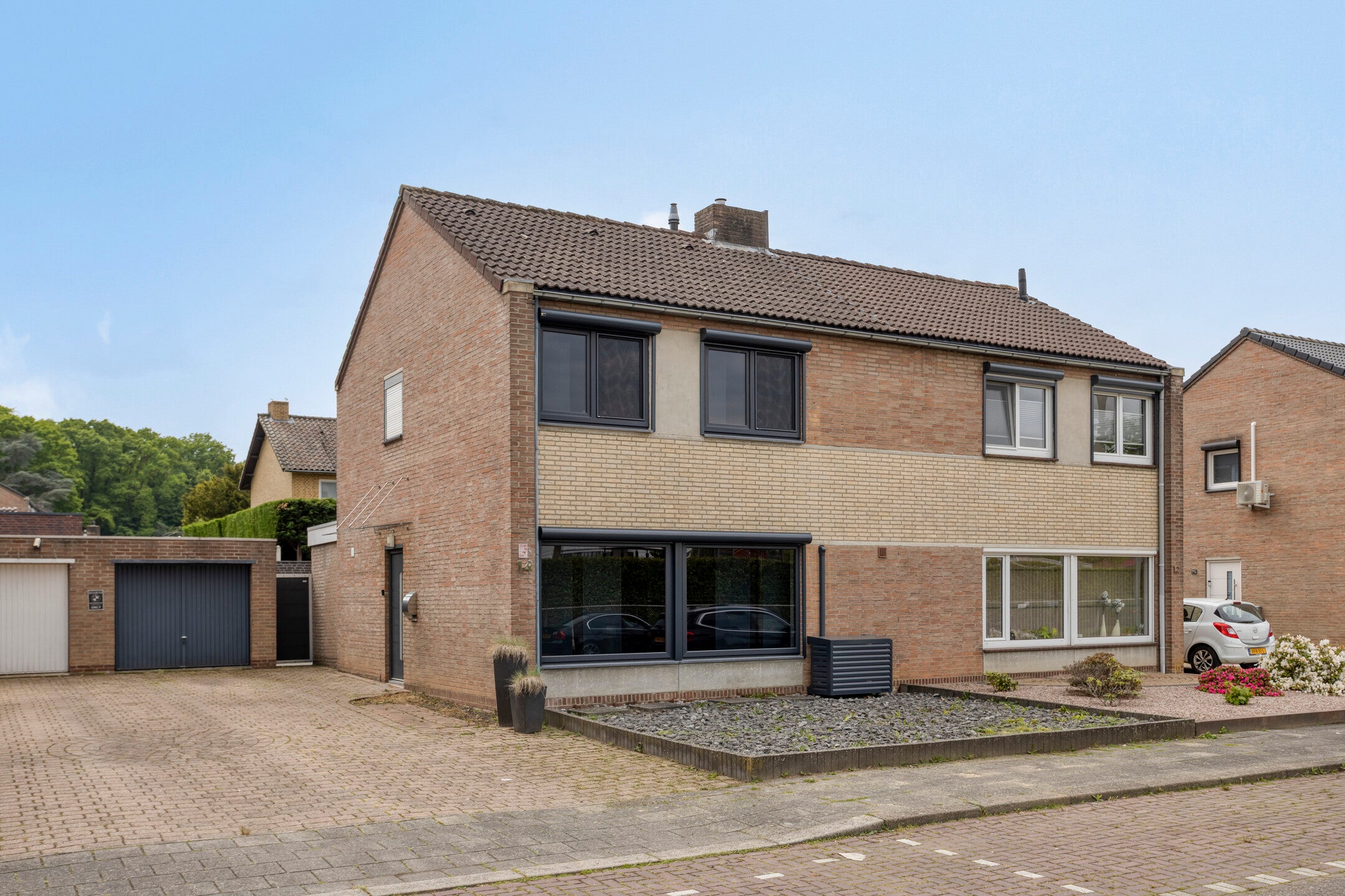 Huis Ferdinand Bolstraat 14 in Brunssum