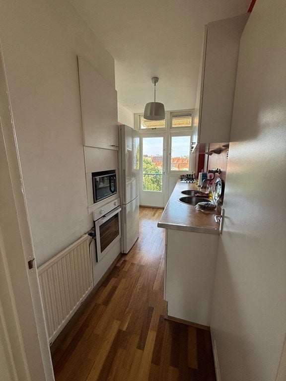 Woning te huur: Vondelstraat, 'S-Gravenhage