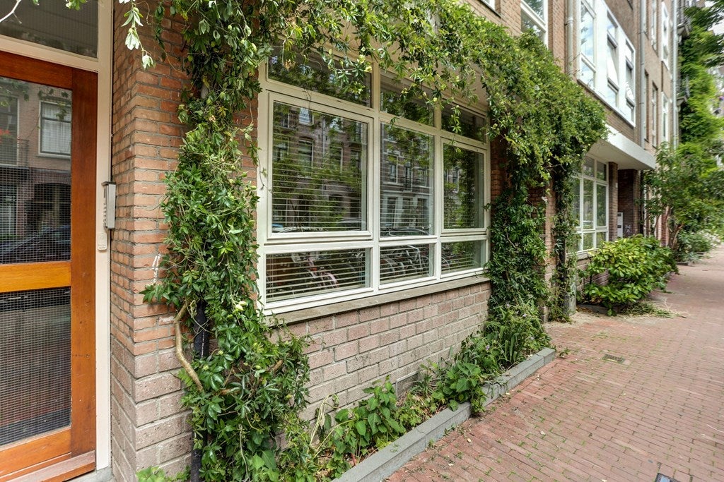 Studio te koop: Eerste Atjehstraat 31H, Amsterdam