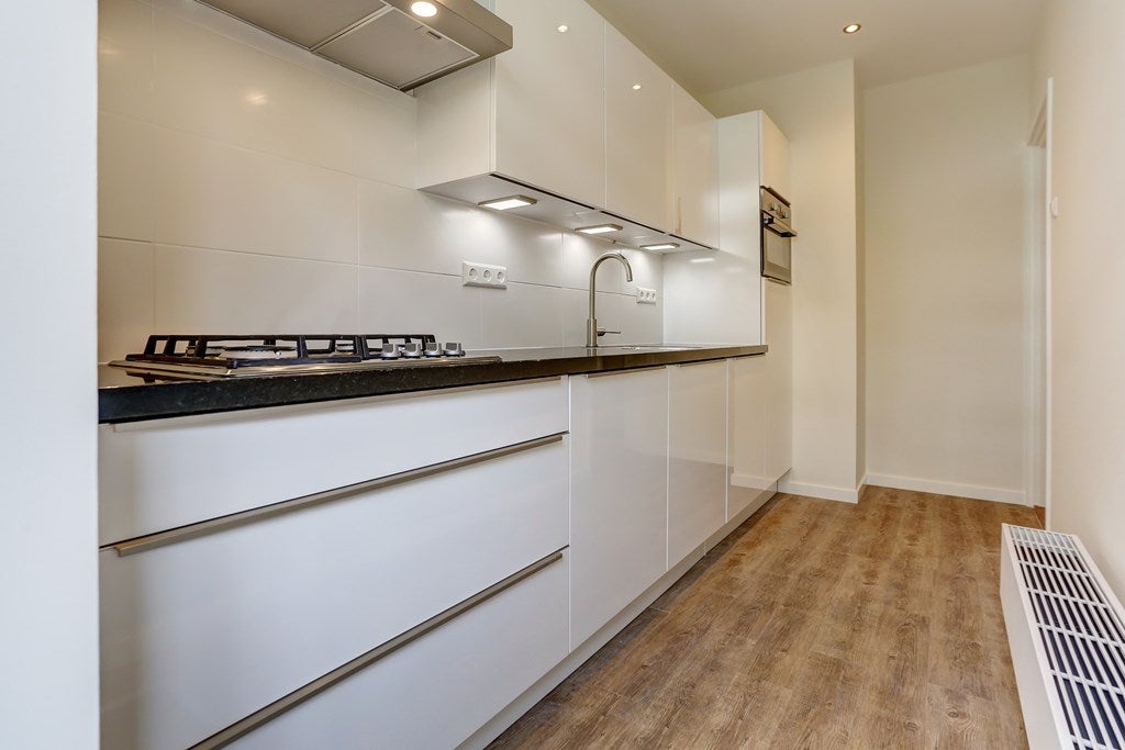 Studio te koop: Eerste Atjehstraat 31H, Amsterdam