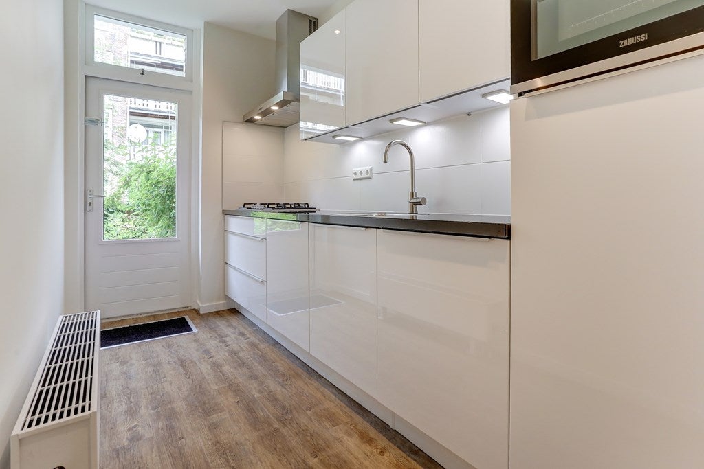 Studio te koop: Eerste Atjehstraat 31H, Amsterdam