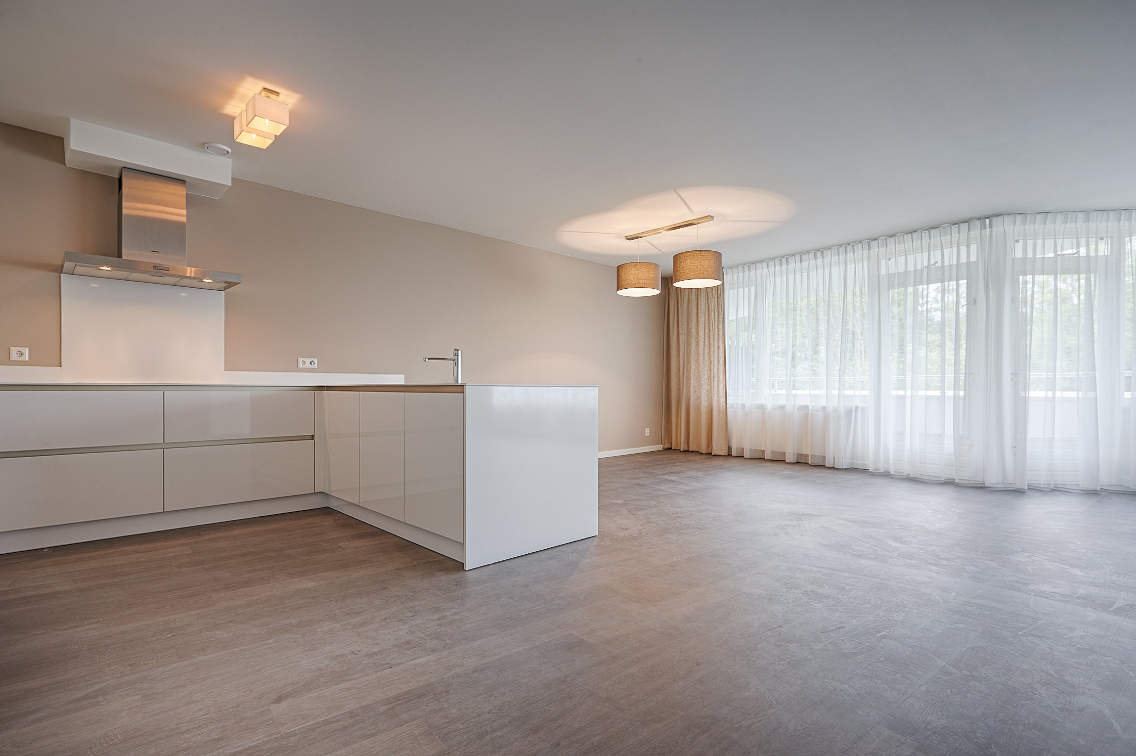 Appartement Bezuidenhoutseweg 80 J in Den Haag