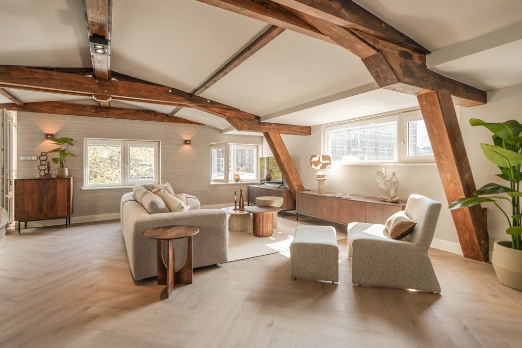 Te huur Appartement Lange Houtstraat 3 B in Den Haag