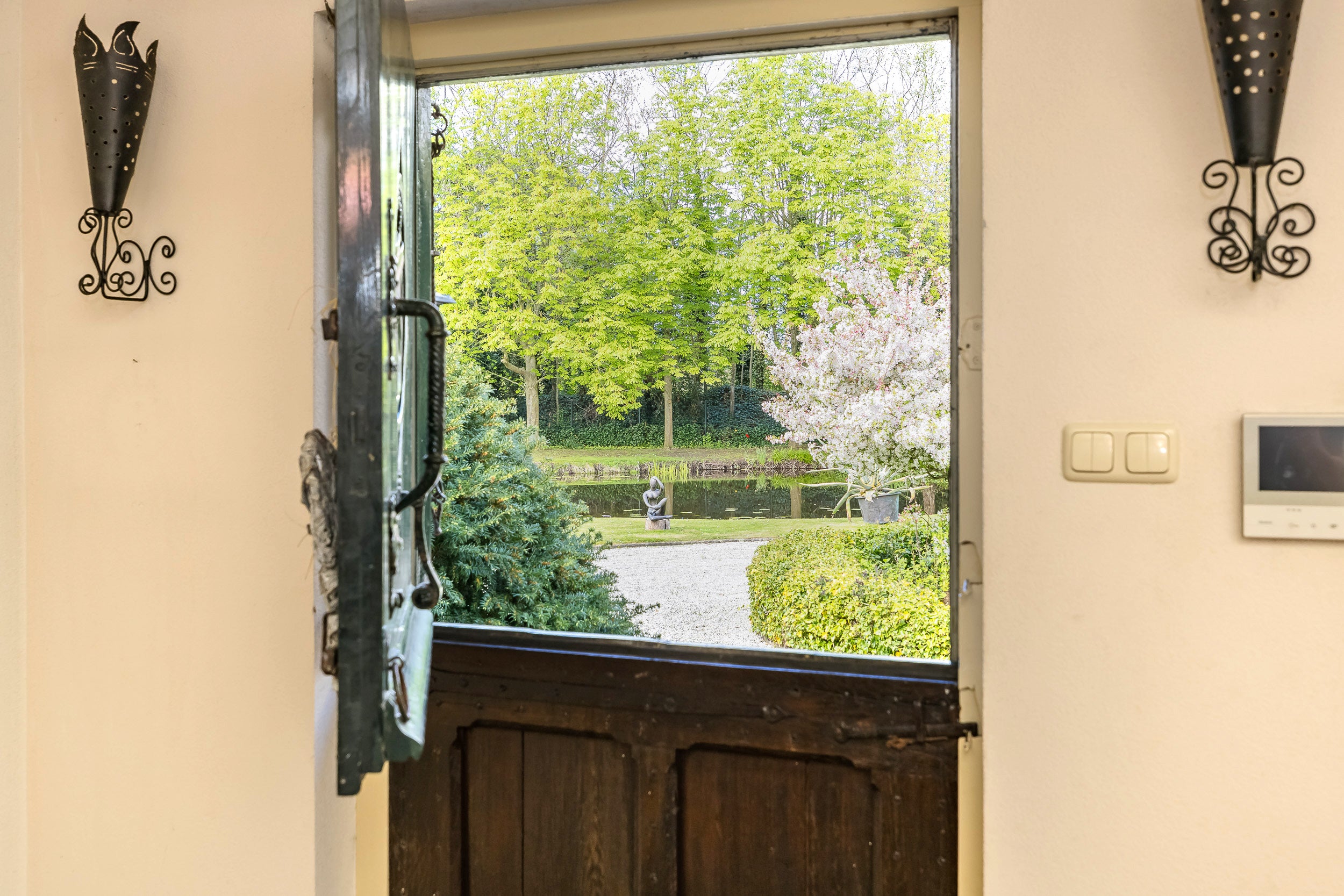 Vrijstaande woning te koop: Heereweg 421A, Lisse