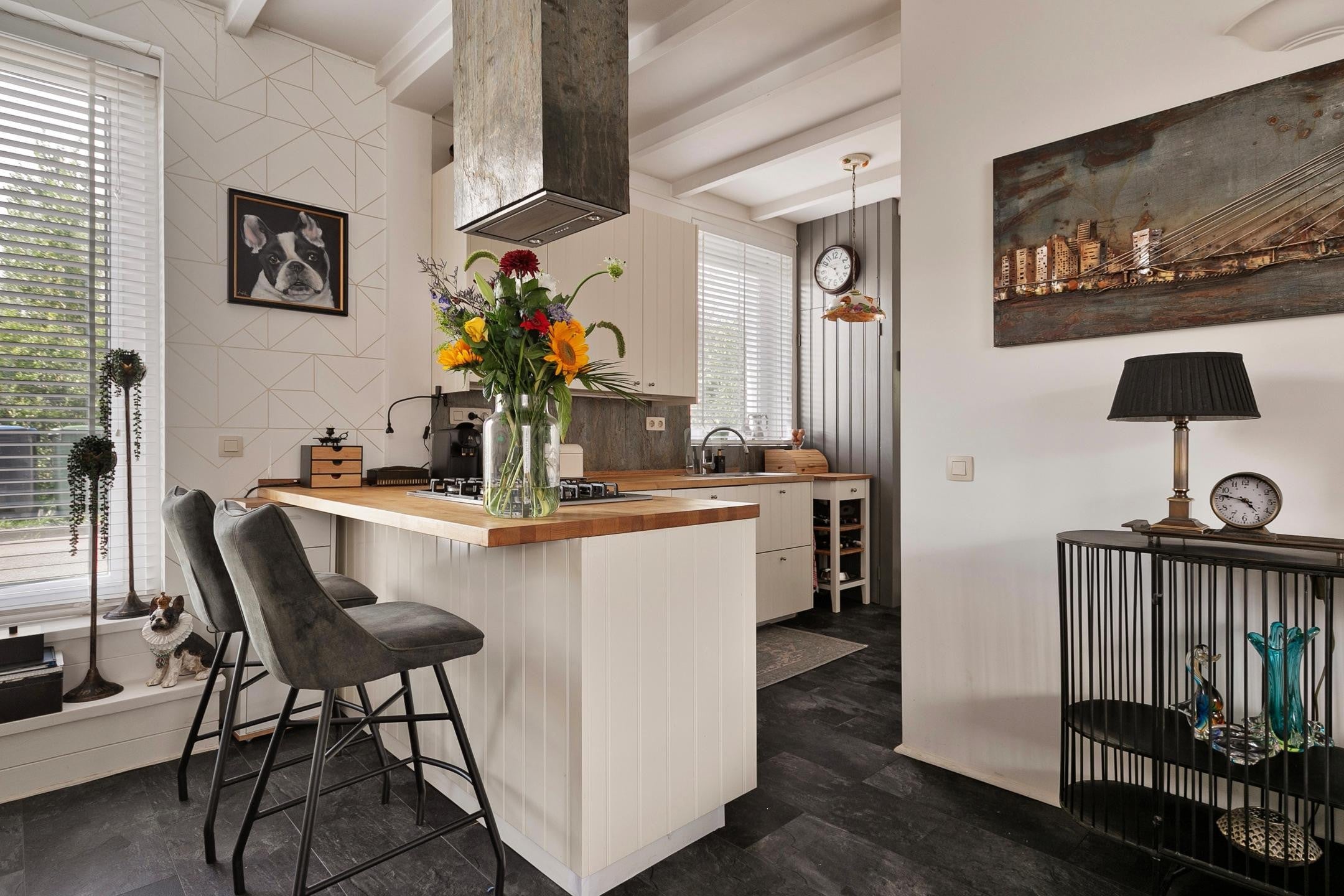 Woning te huur: Dorpsplein, Graauw