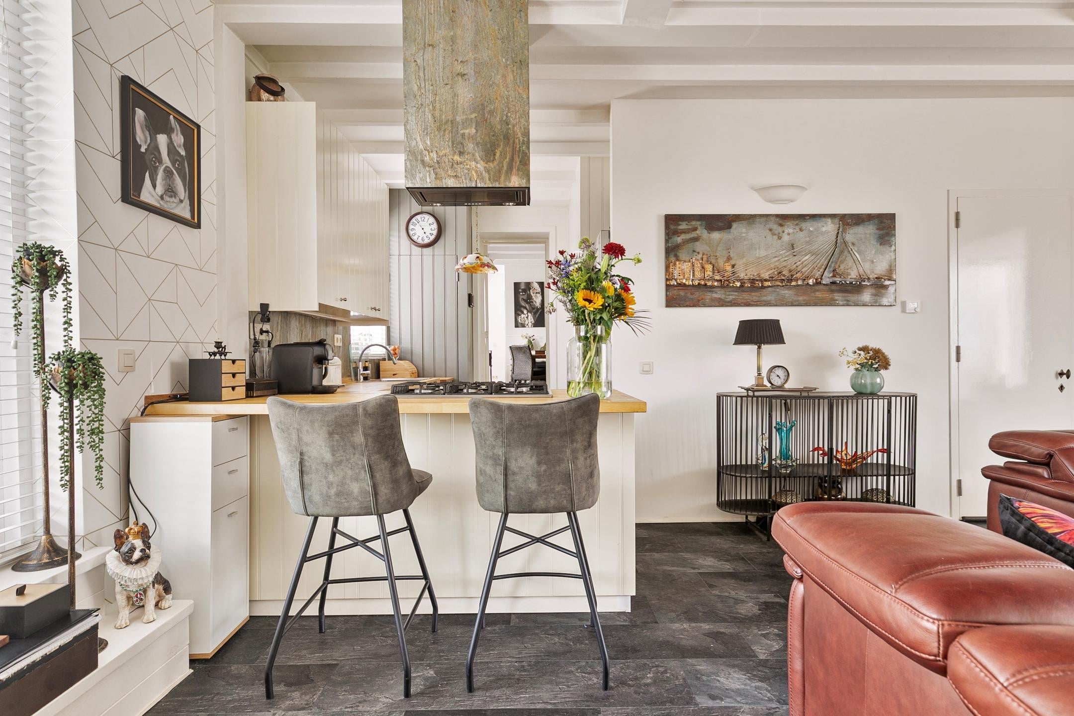 Woning te huur: Dorpsplein, Graauw