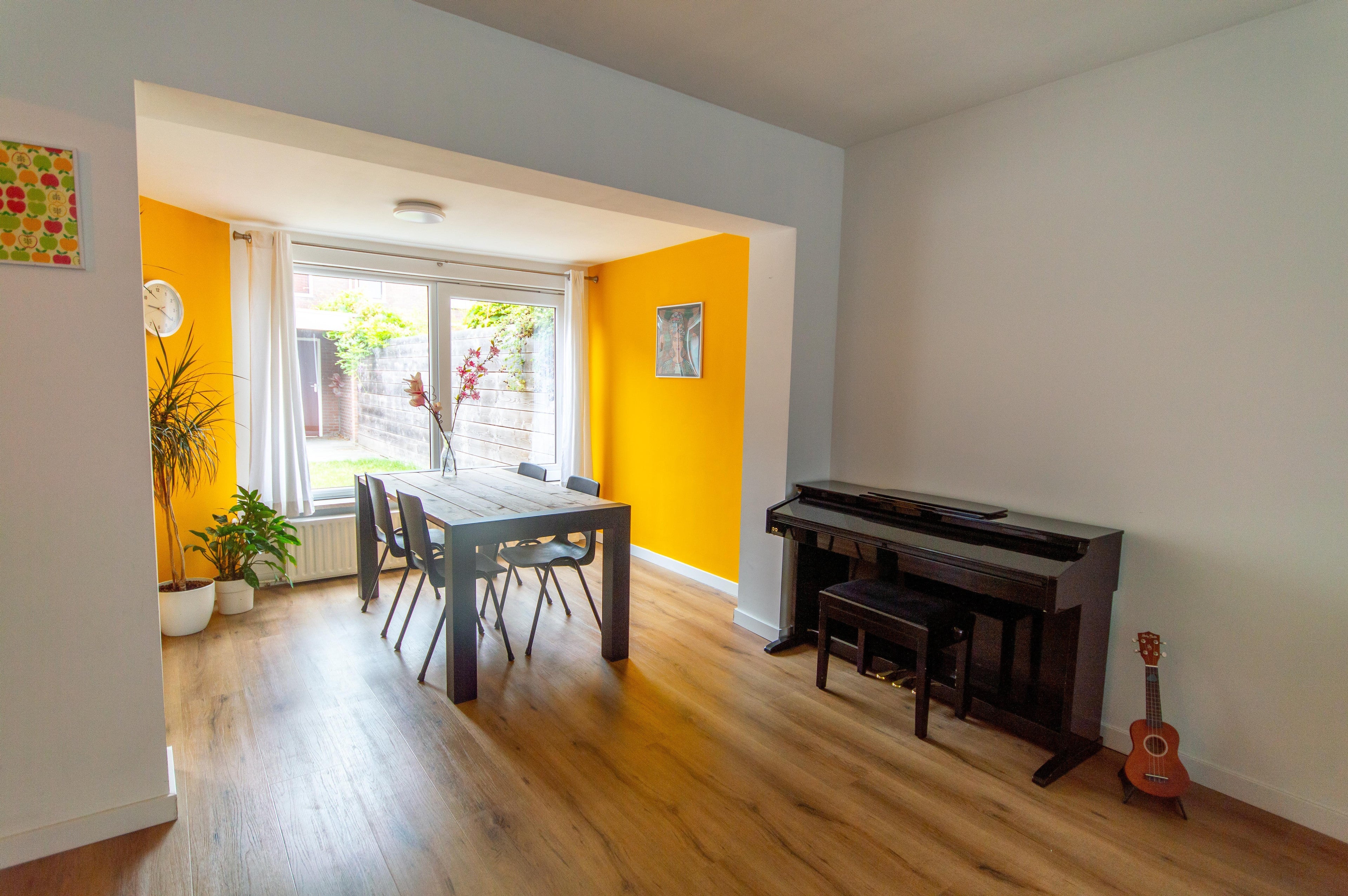 Tussenwoning te koop: Outshoornstraat 13, Tilburg