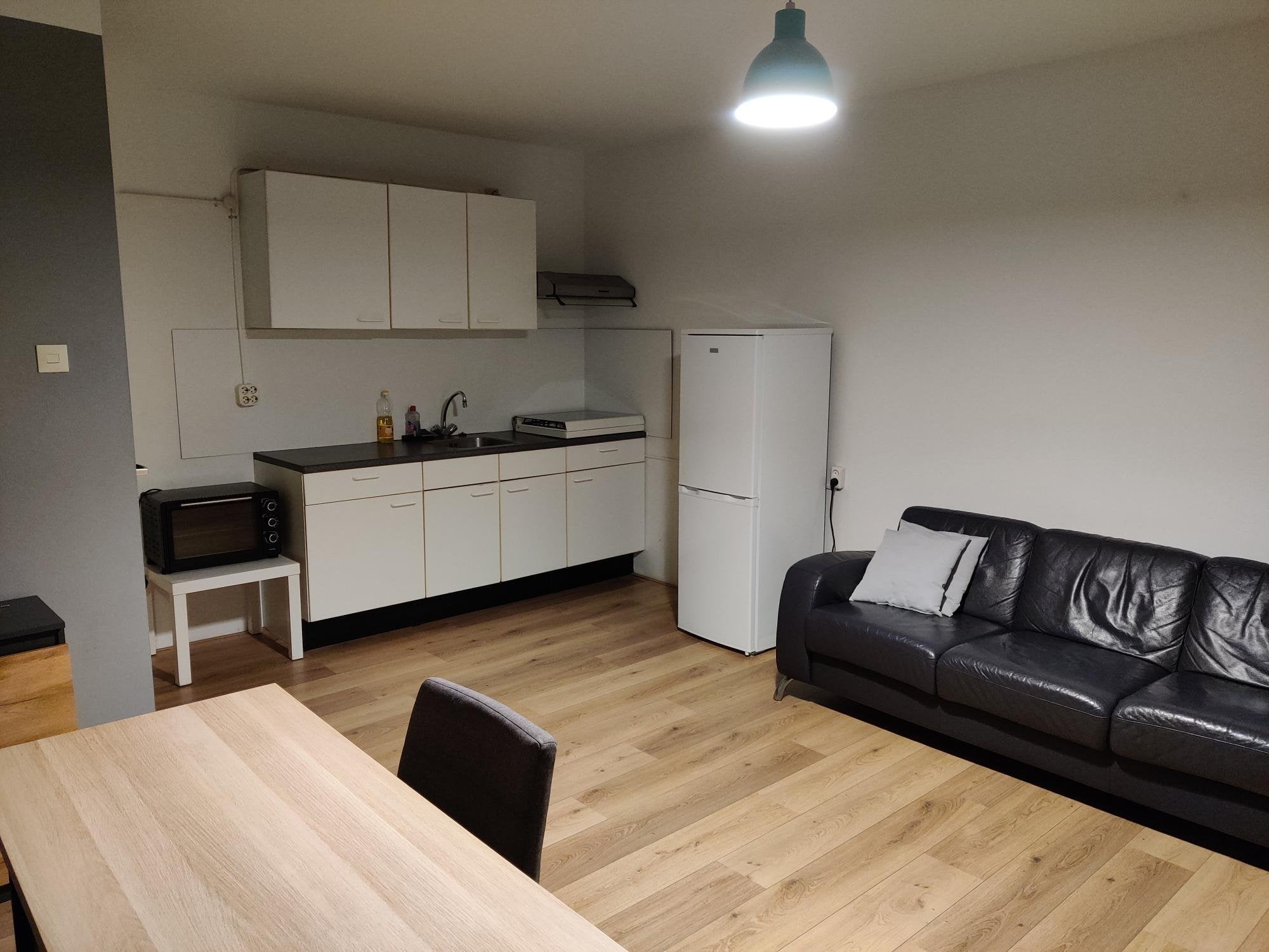 Kamer Schelluinenstraat in Amsterdam