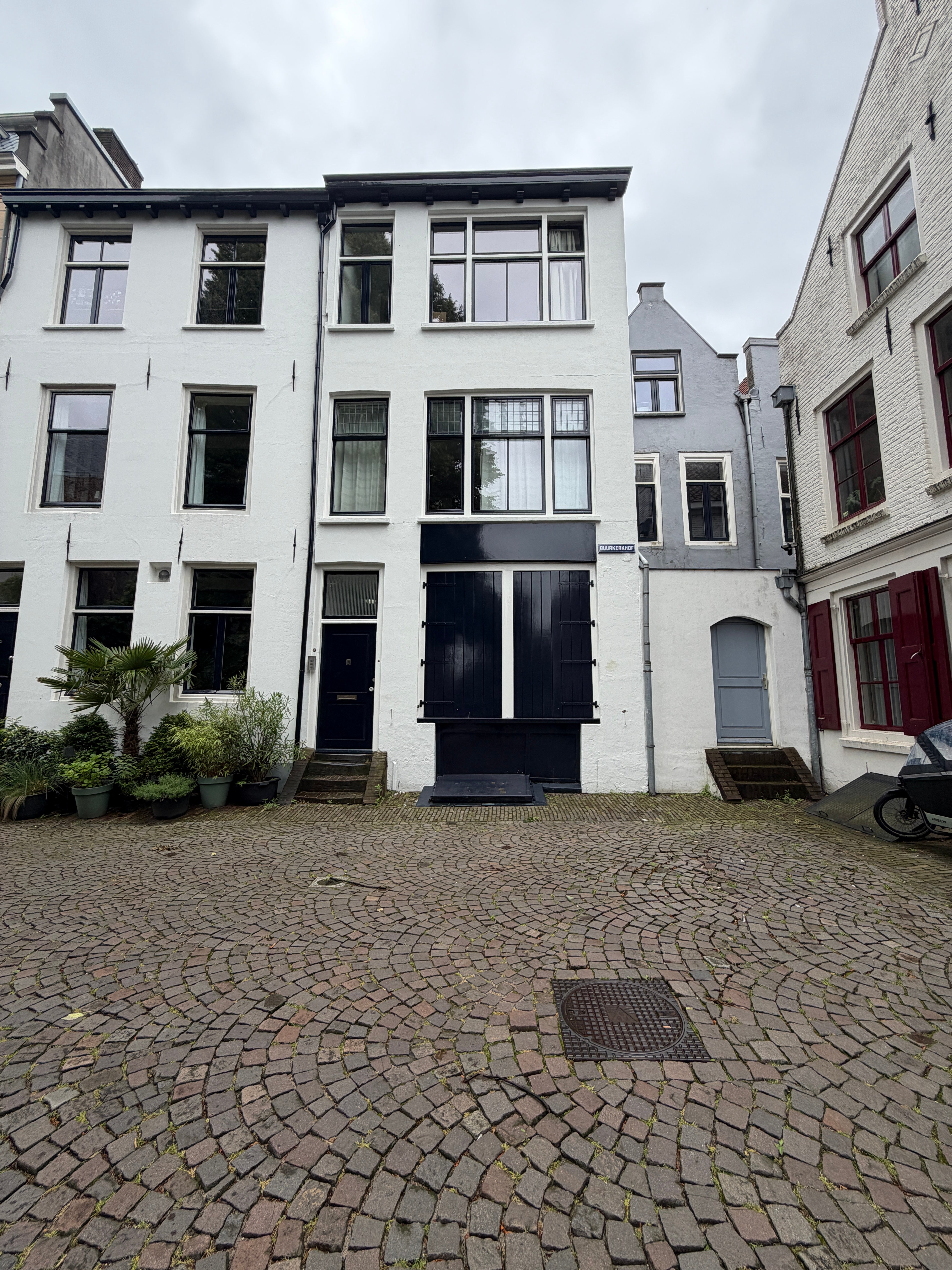 Flat Buurkerkhof 8 E