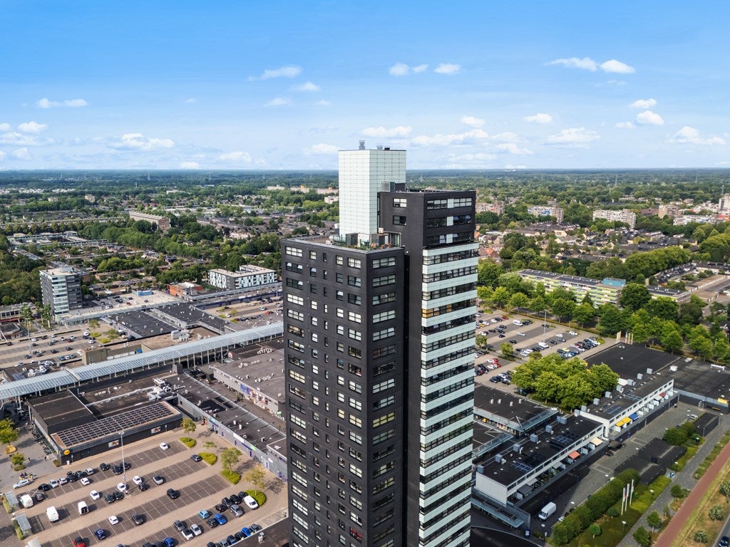 Appartement te koop: Winkelcentrum Woensel 224, Eindhoven