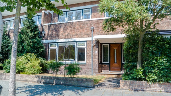 Huis Prins Bernhardlaan in Oegstgeest