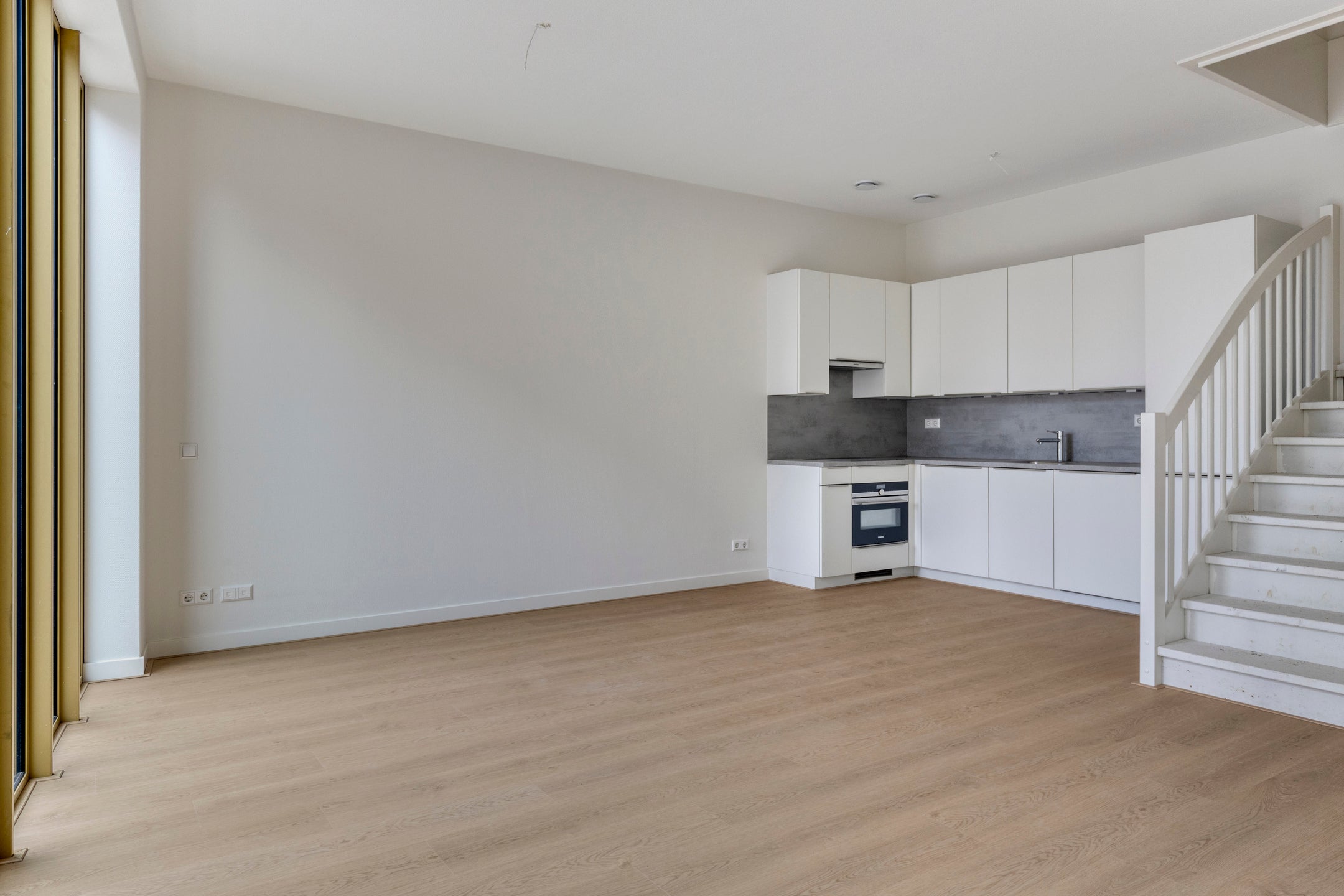 Appartement te huur: Elzenhagensingel 1229, Amsterdam