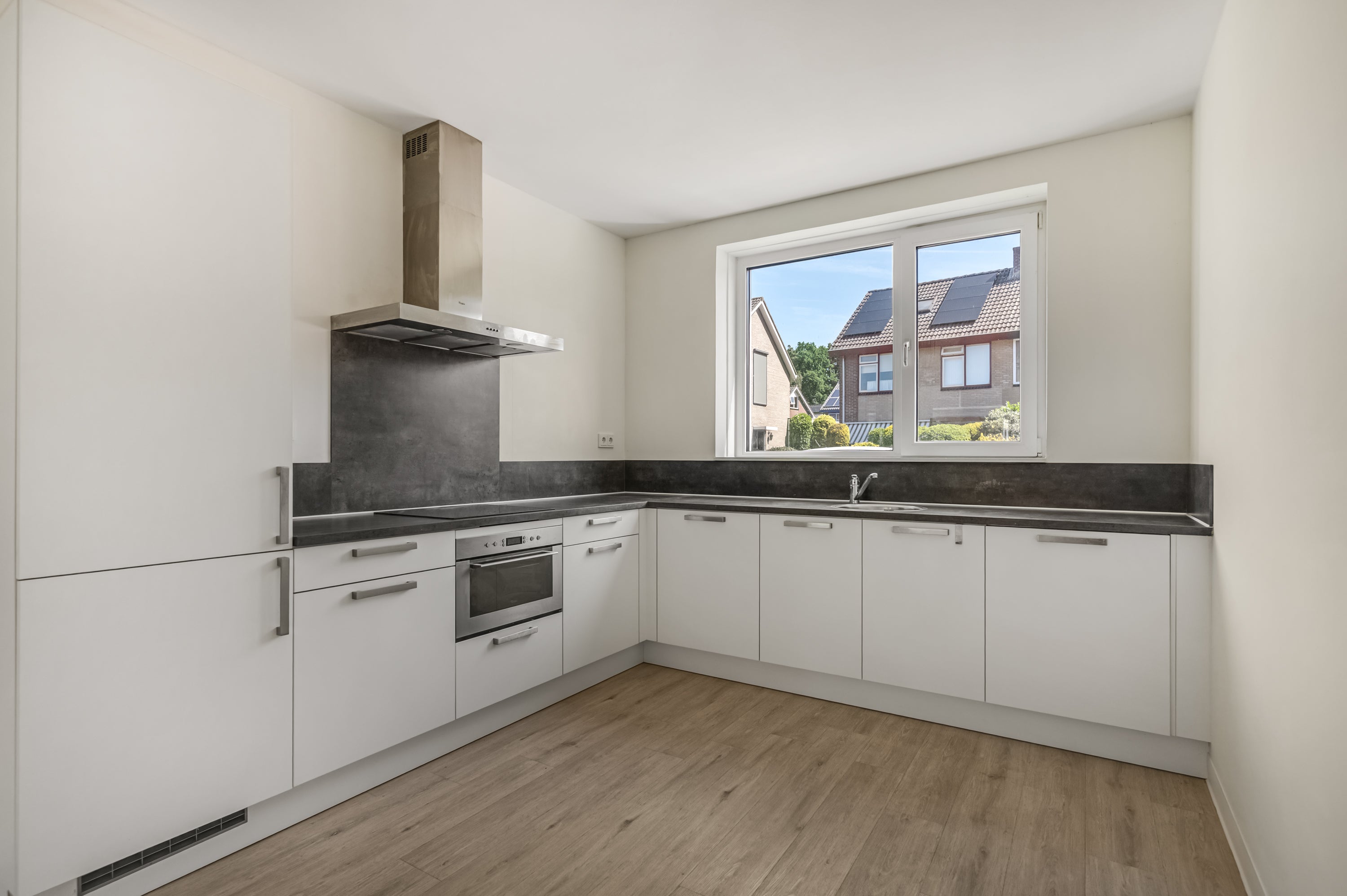 Tussenwoning te koop: Diedenweg 58, Ede