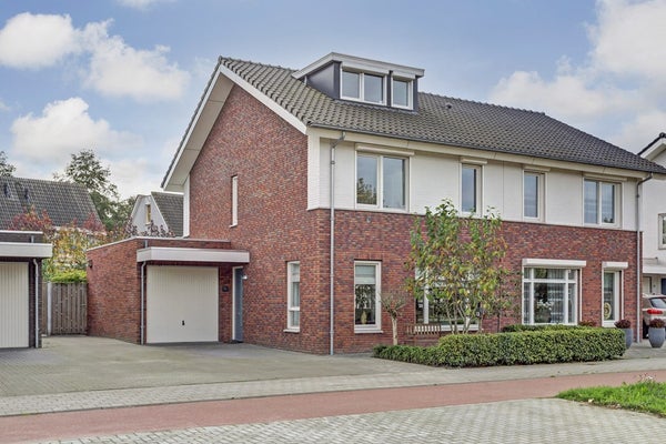Huis te koop Helleneind 10 10B in Bladel voor € 945.000