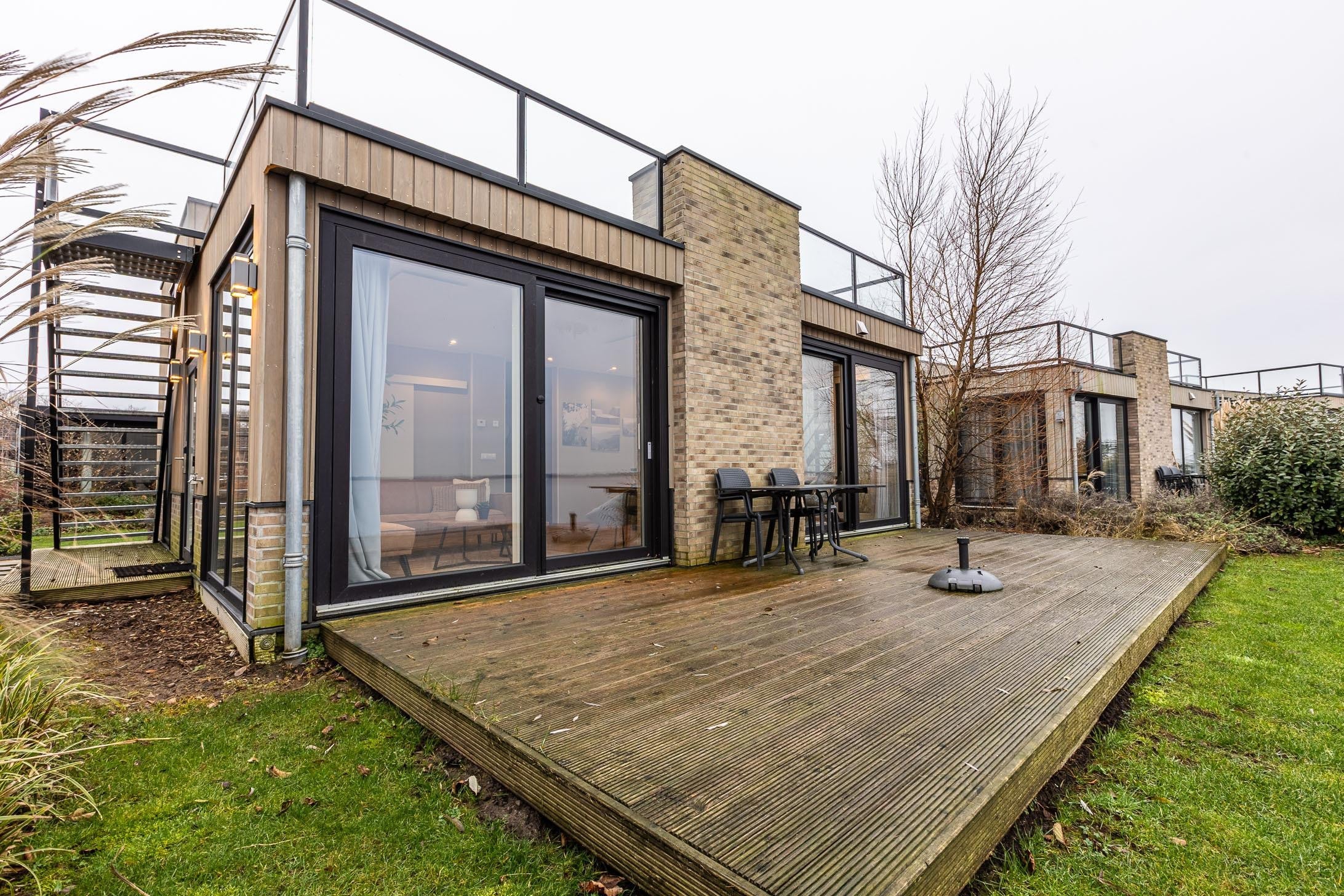 Huis Veneweg 306 R 156 in Wanneperveen