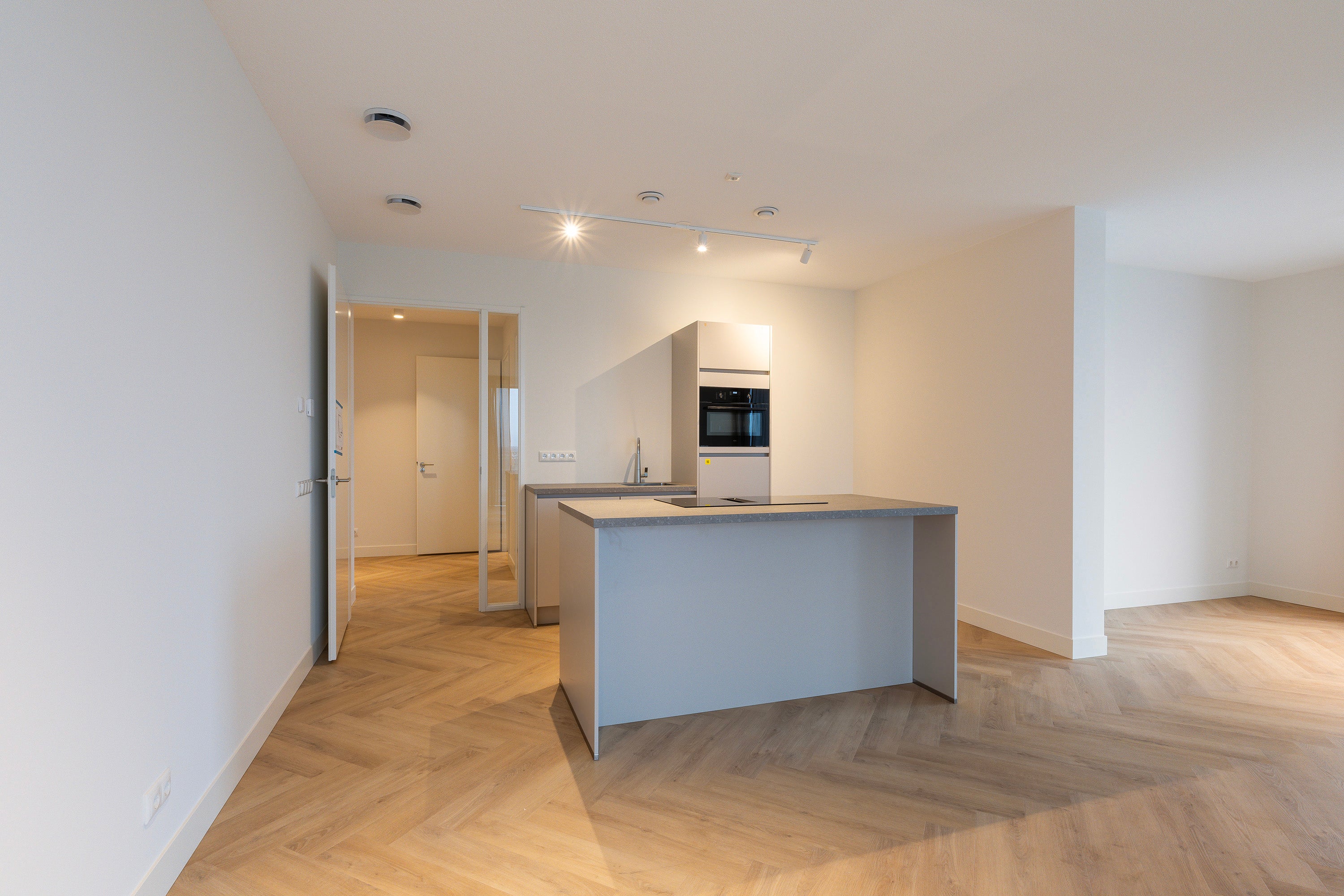 Appartement te huur: Piekstraat 211, Rotterdam