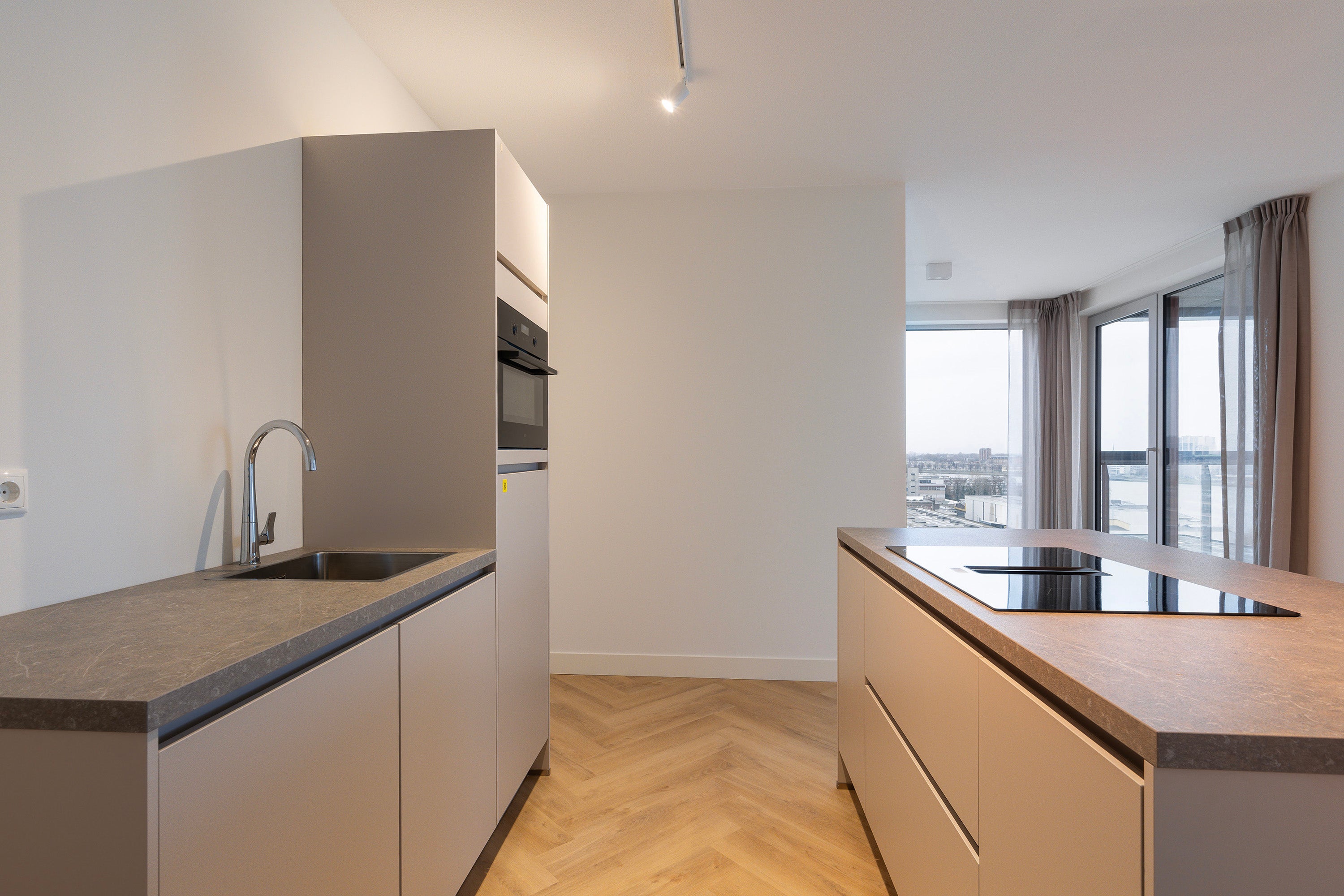 Appartement te huur: Piekstraat 211, Rotterdam