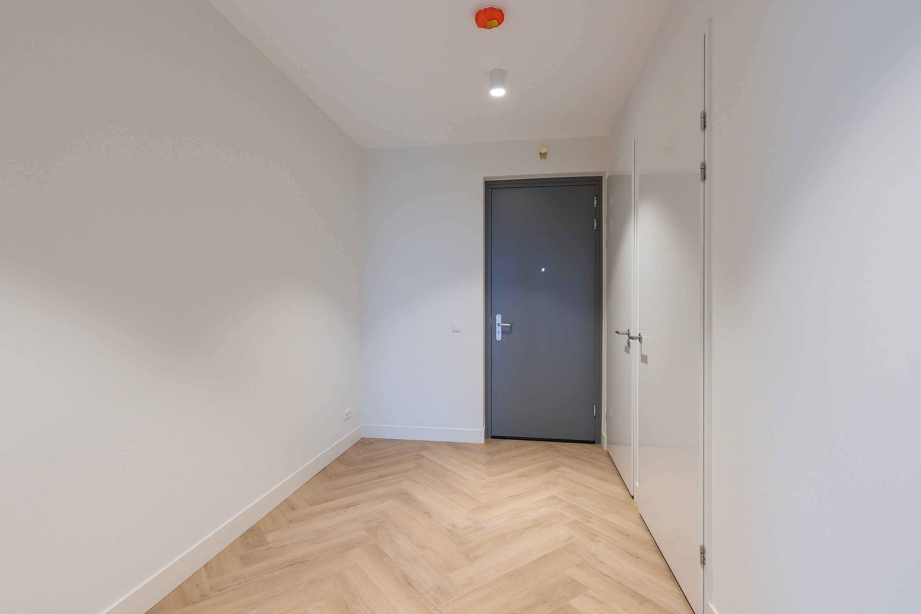 Appartement te huur: Piekstraat 211, Rotterdam