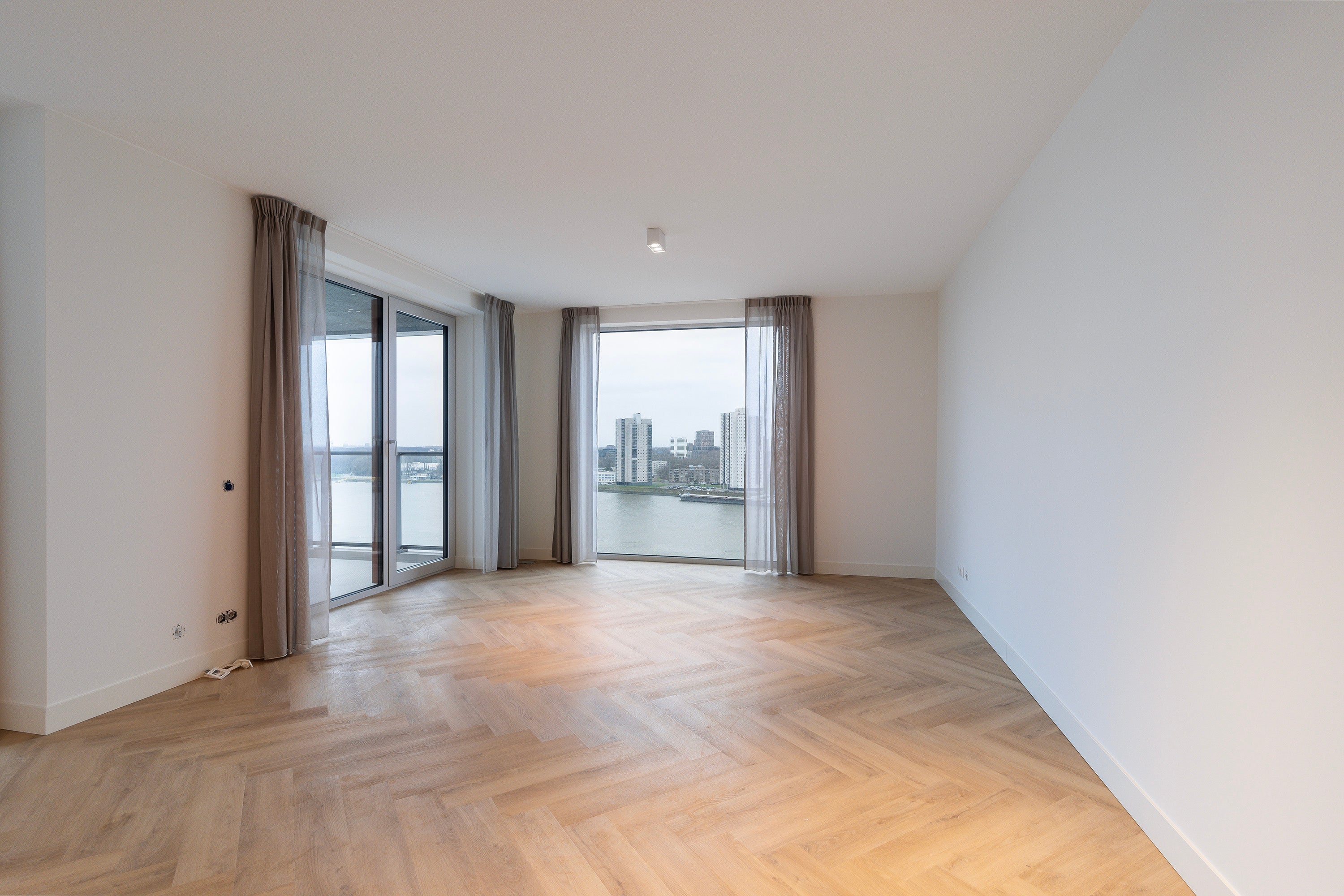 Appartement te huur: Piekstraat 211, Rotterdam
