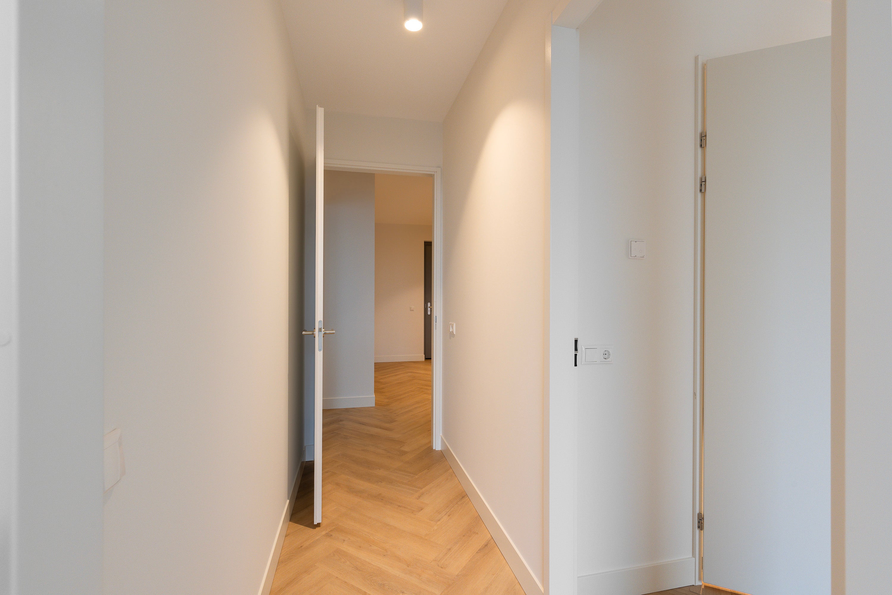 Appartement te huur: Piekstraat 211, Rotterdam