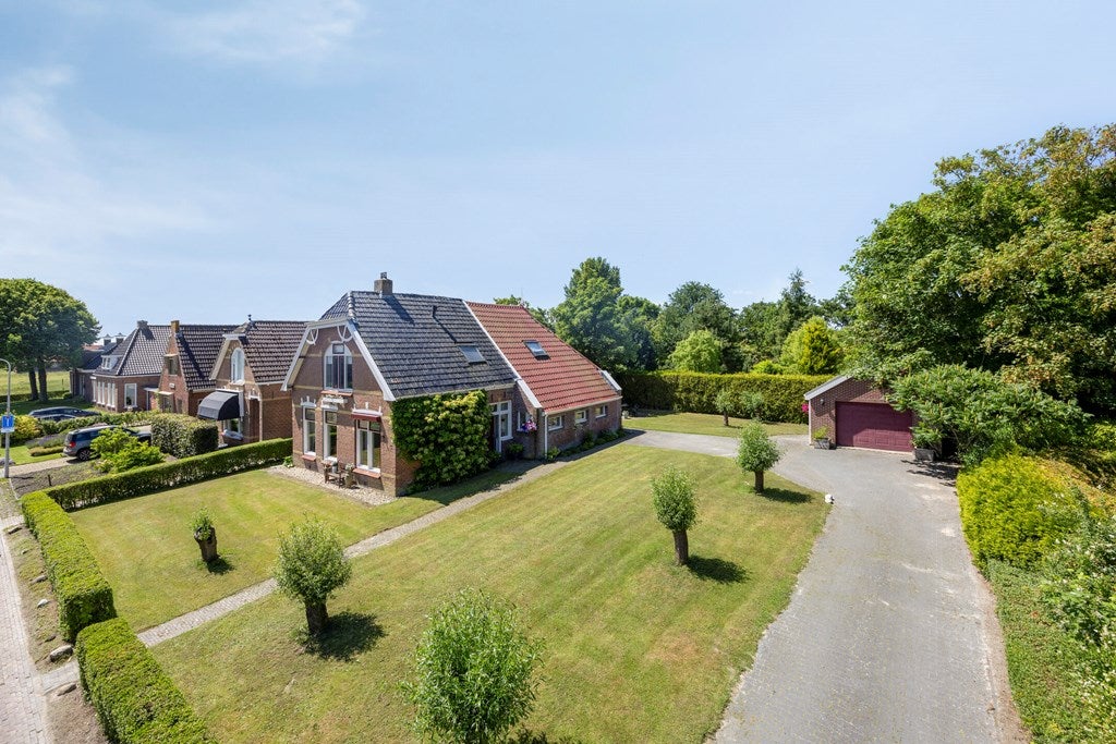 Huis Stationsweg 12 in Blije