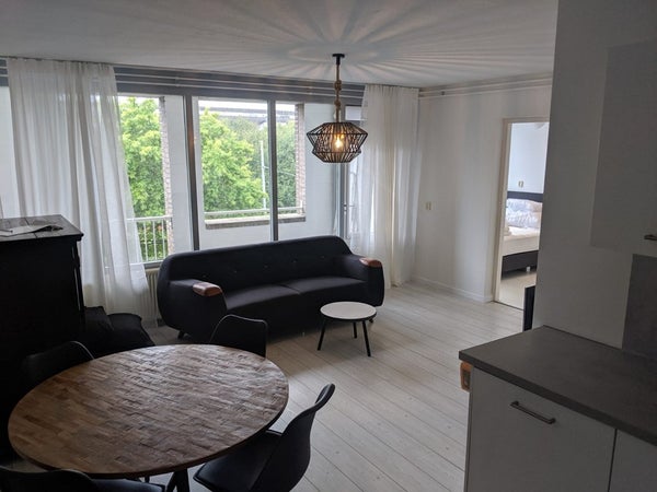 Appartement Boris Pasternakstraat in Amsterdam