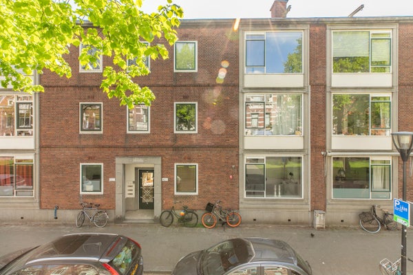 Flat Avenue Concordia 42 A in Rotterdam