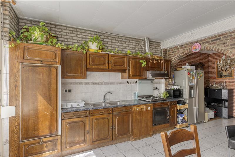 Tussenwoning te koop: Magdalenastraat 38, Weert