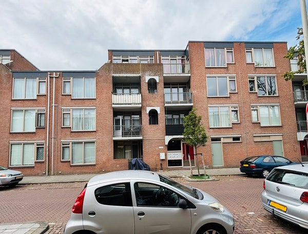 Appartement Jacob Catsstraat 85 in Den Haag