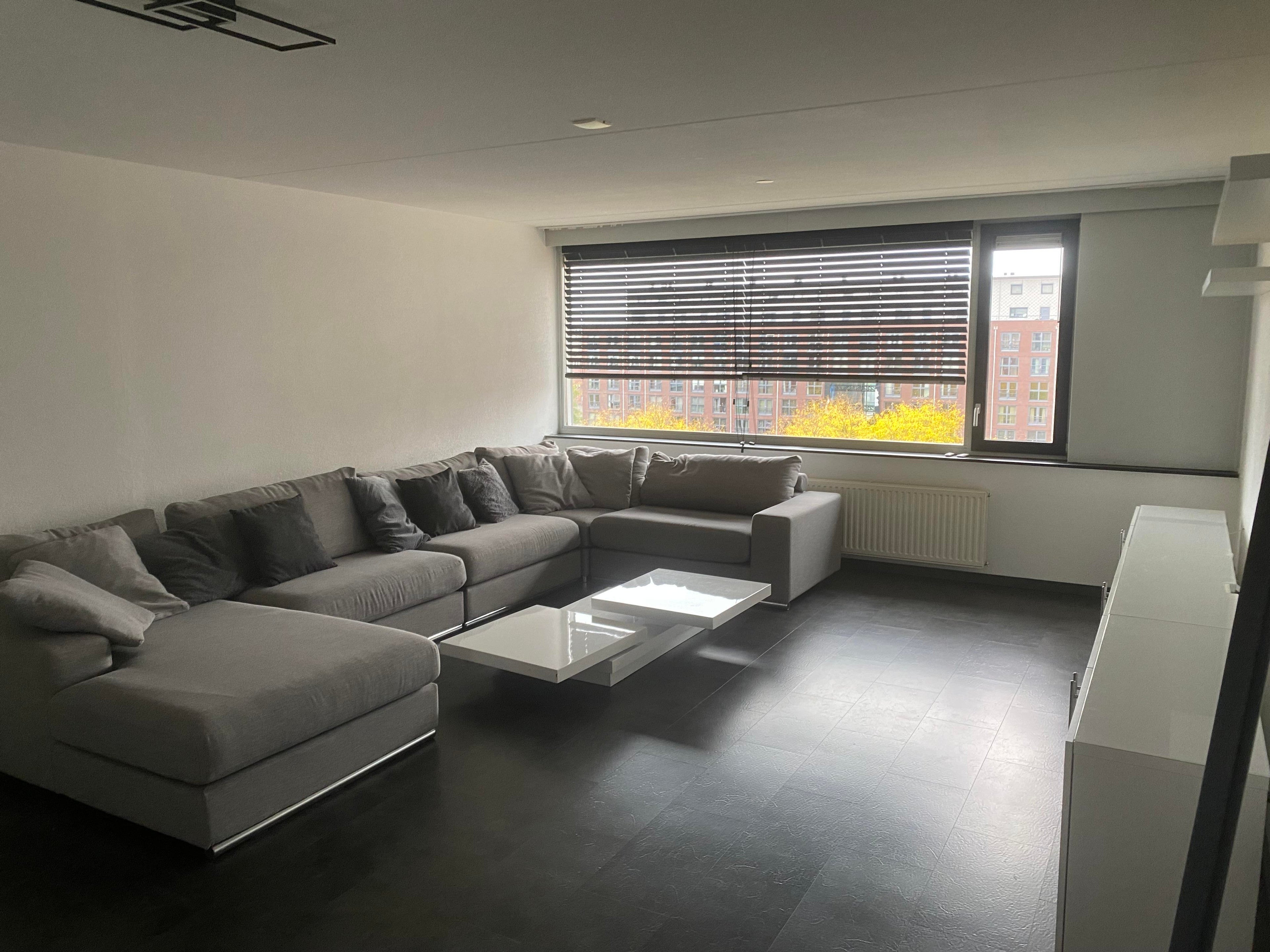 Appartement Middeldijkerplein 240 in Barendrecht
