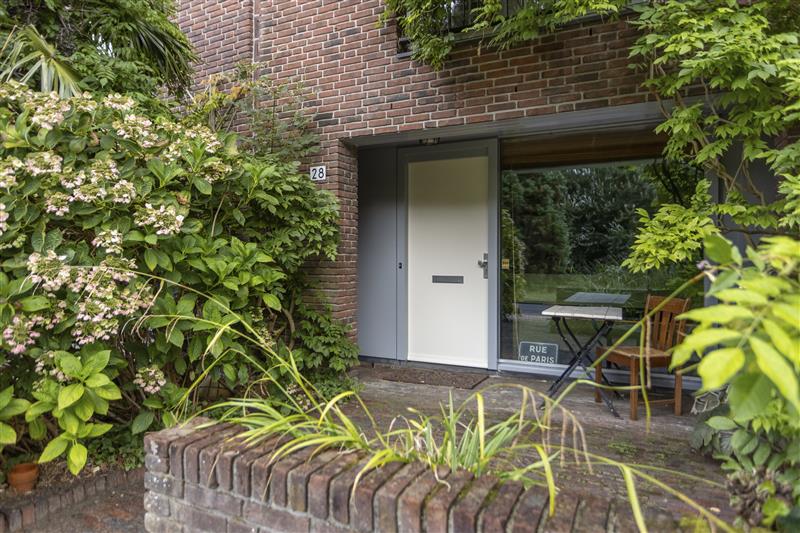 Tussenwoning te koop: Chico Mendesstraat 28, Amsterdam