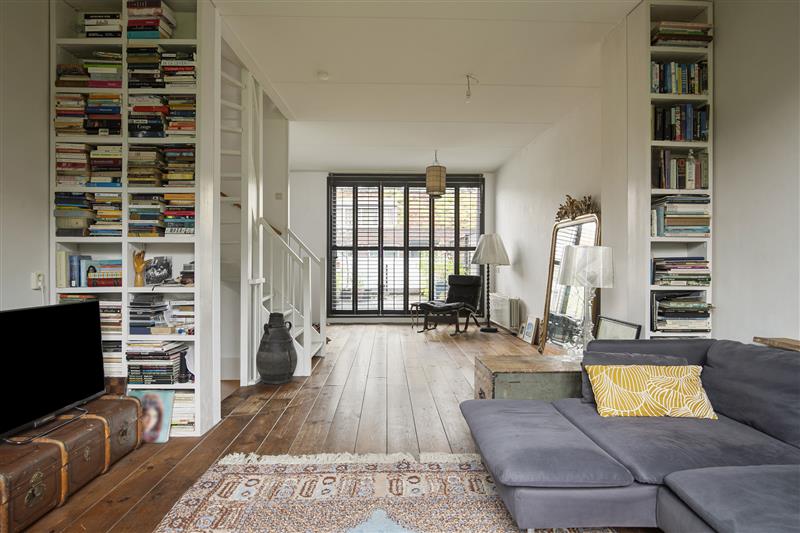 Tussenwoning te koop: Chico Mendesstraat 28, Amsterdam