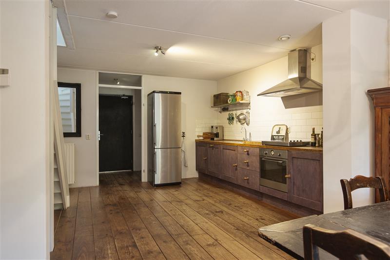 Tussenwoning te koop: Chico Mendesstraat 28, Amsterdam