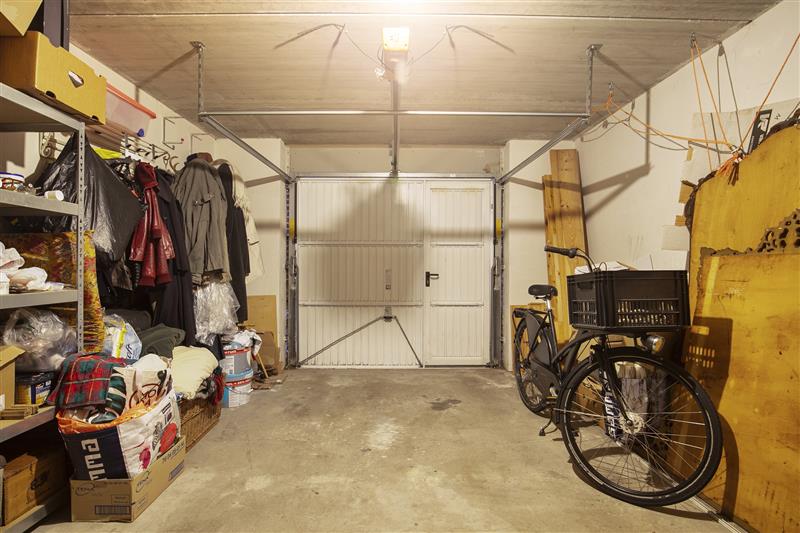 Tussenwoning te koop: Chico Mendesstraat 28, Amsterdam