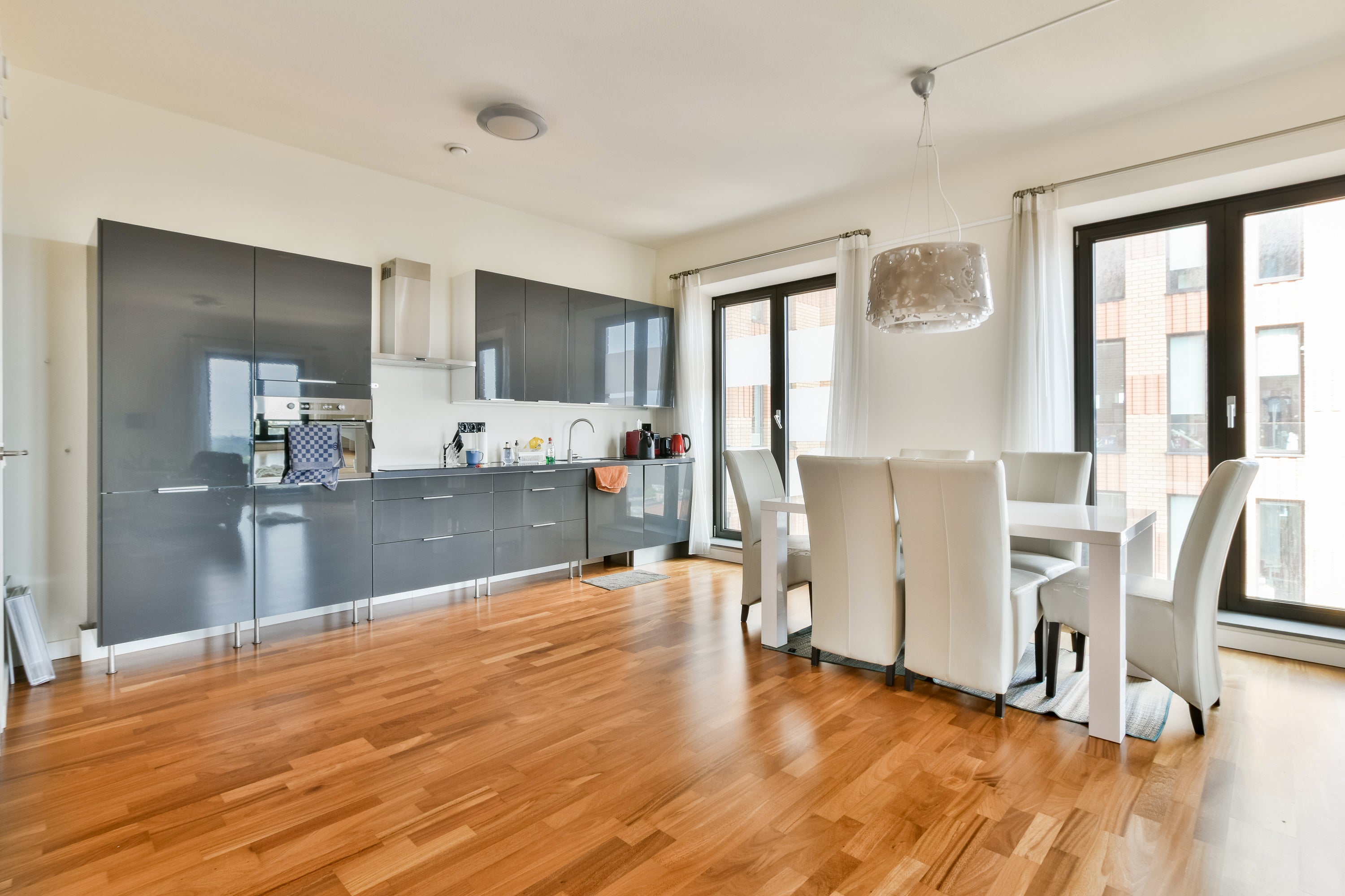 Woning te huur: Gustav Mahlerplein, Amsterdam