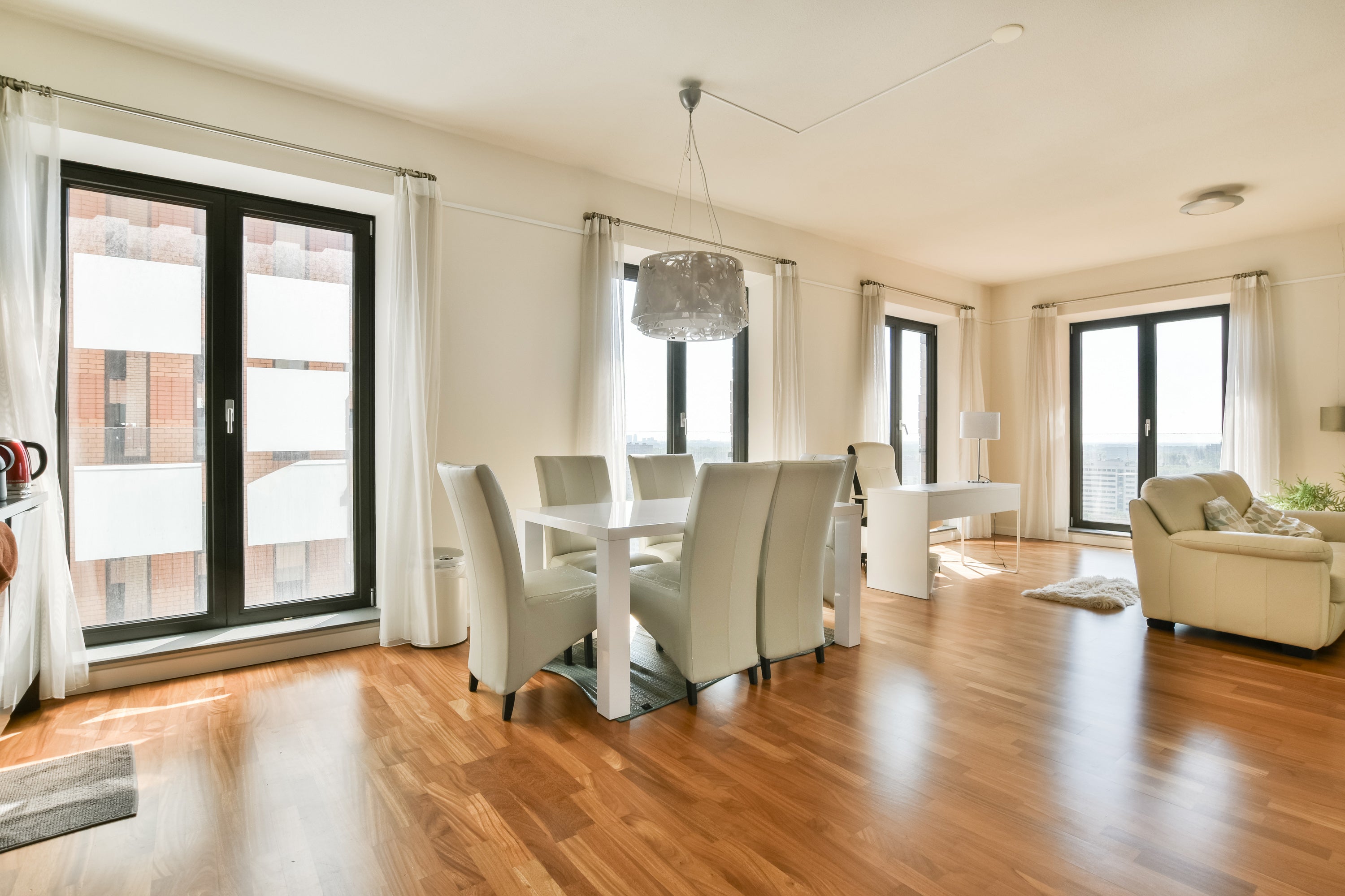Woning te huur: Gustav Mahlerplein, Amsterdam