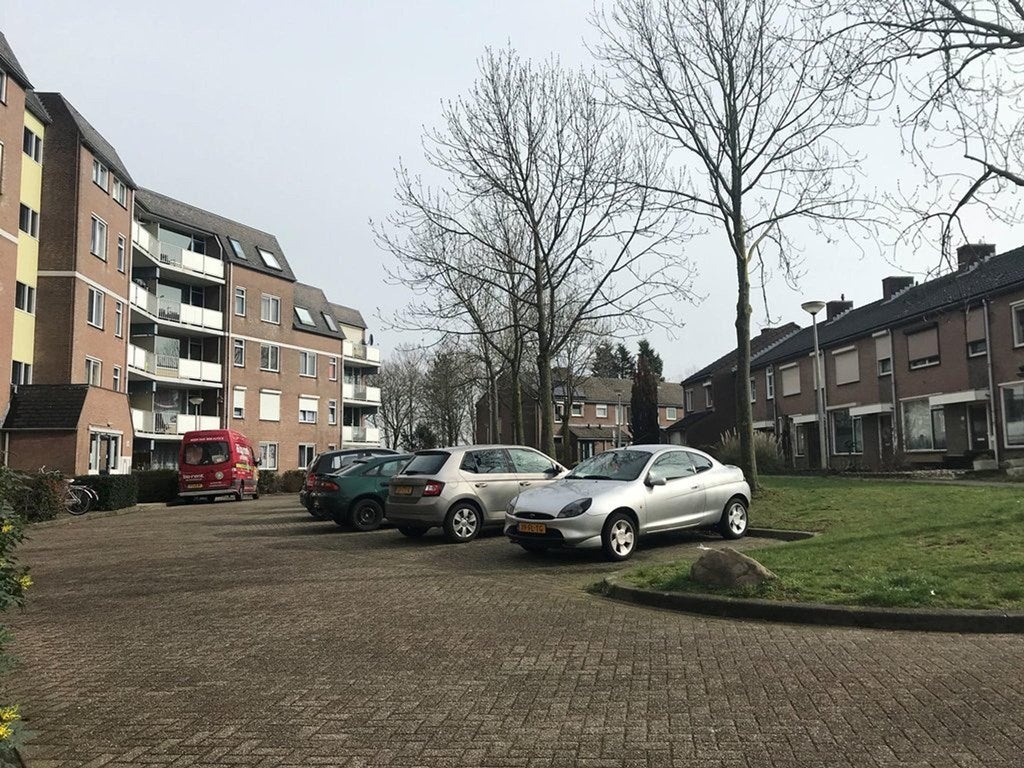 Appartement te huur: Zeskant 131, Heerlen