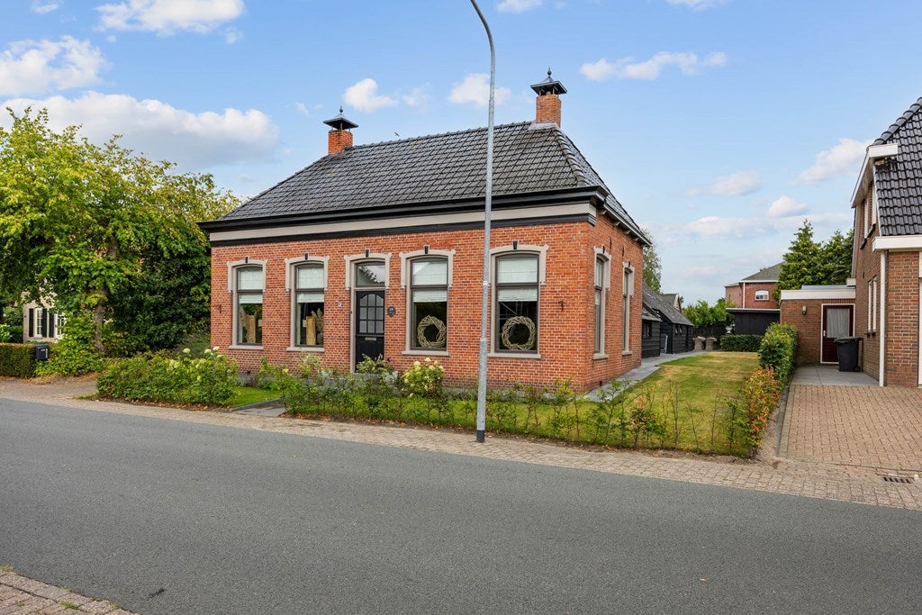 Vrijstaande woning te koop: Provincialeweg 134, Opende