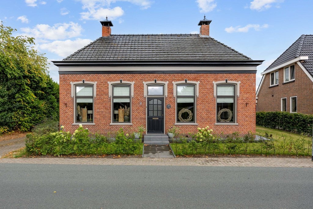 Vrijstaande woning te koop: Provincialeweg 134, Opende