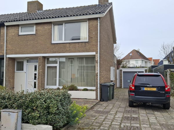 Huis Mr Troelstrastraat in Zandvoort