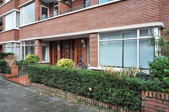 Te huur: Appartement Van der Aastraat 102 in Den Haag