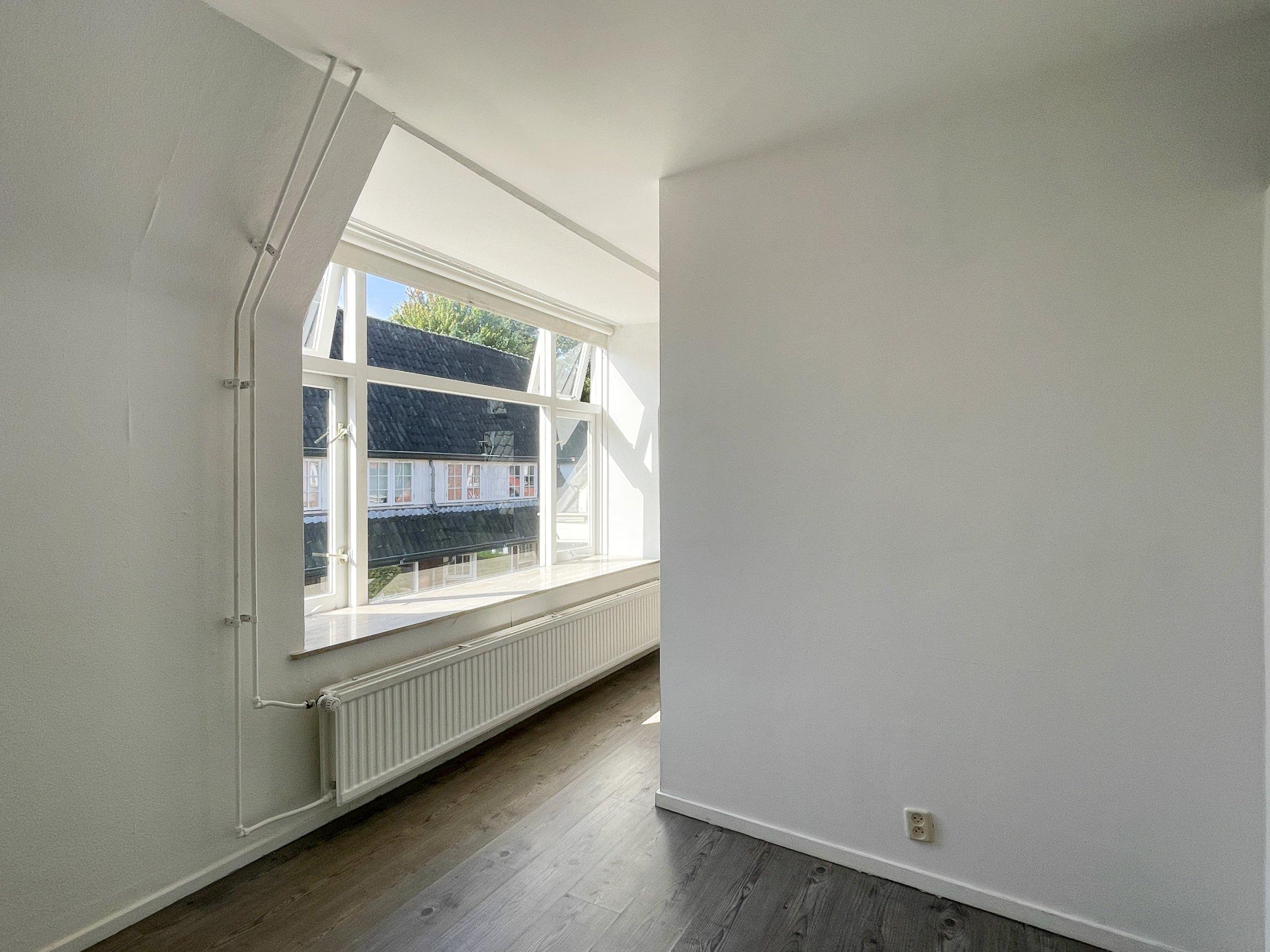 Woning te huur: Nieuweweg, Laren